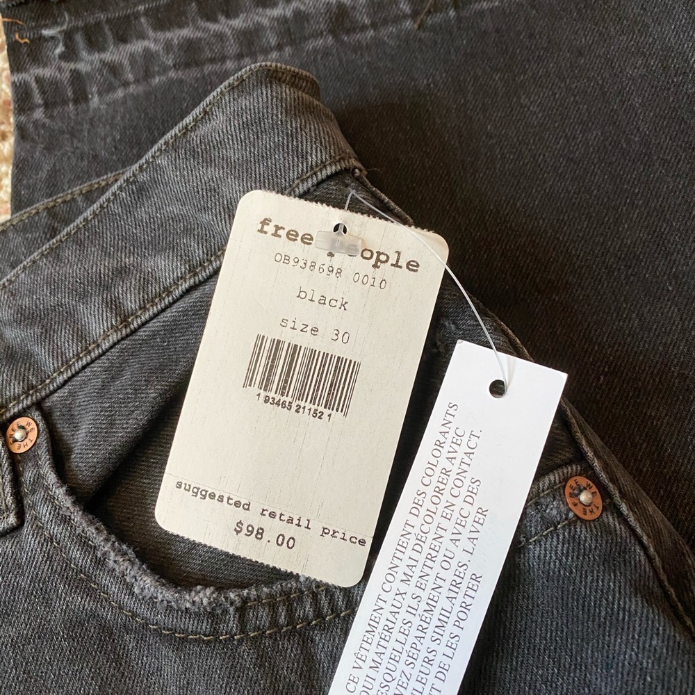 Free People Distressed High Rise Jeans - Picture 4 of 8